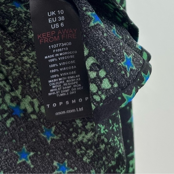 NWT Topshop Mixed Print Tie Front Flyaway Top Black/Green/Blue - Picture 8 of 8